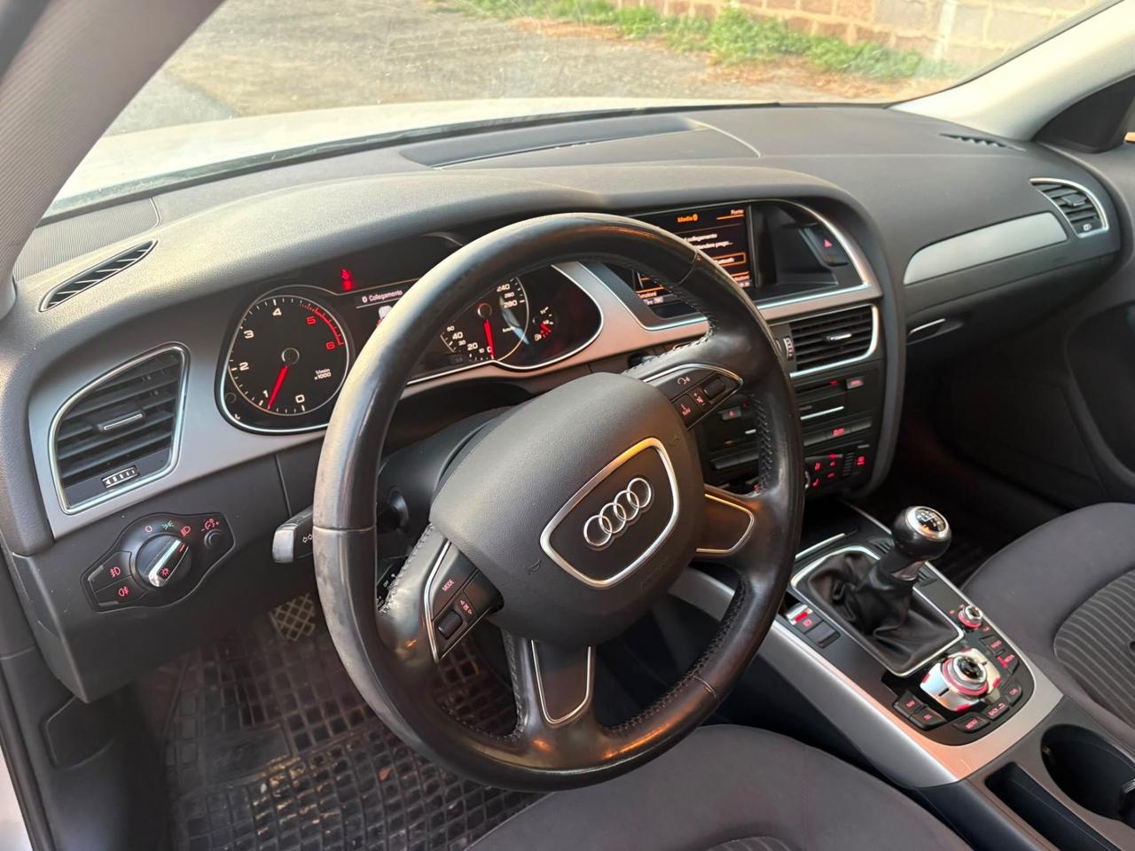 Audi A4 Avant 2.0 TDI 143CV 212.000 KM TENUTO OTTIMI