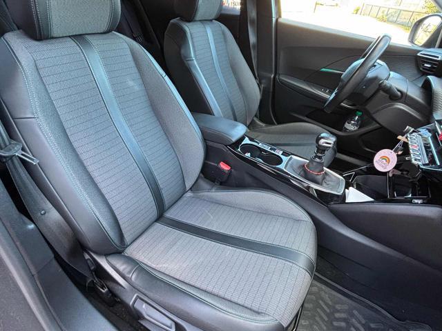 PEUGEOT 2008 BlueHDi 110 S&S Allure