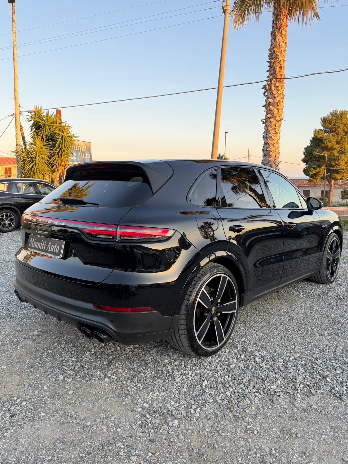 Porsche Cayenne 3.0v6 Hybrid 462cv full optional