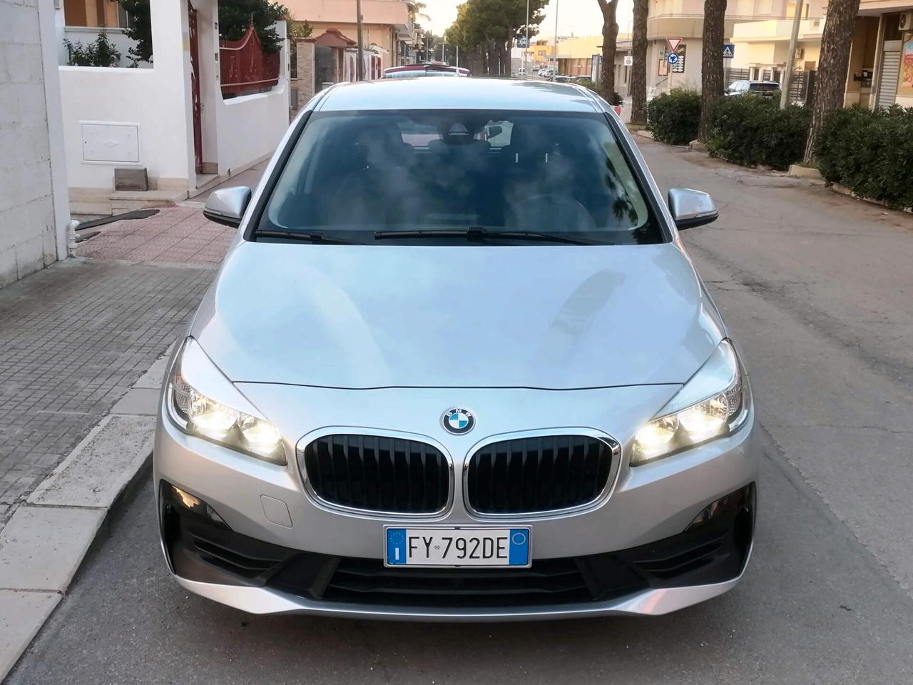 Bmw 216d Active Tourer Luxury *NAVI - 2016