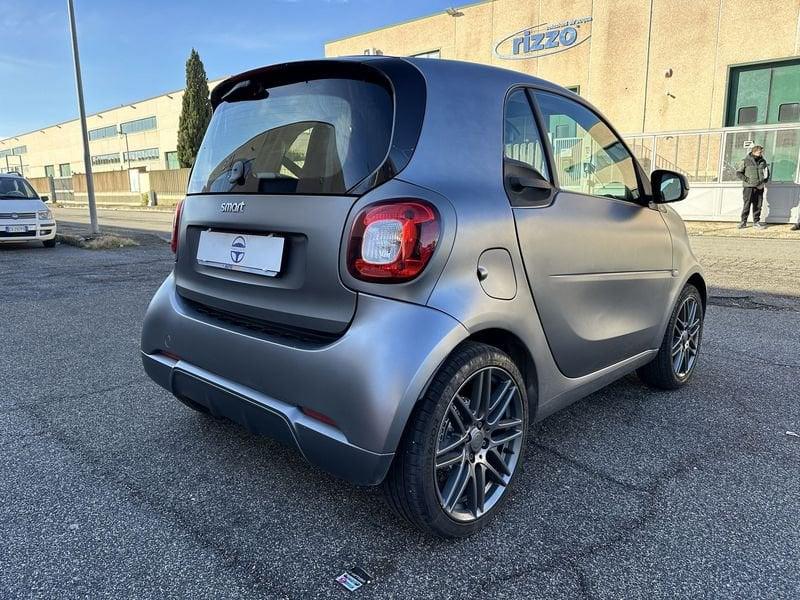 smart fortwo Smart Fortwo 1.0 Twinamic Brabus Pack 71cv