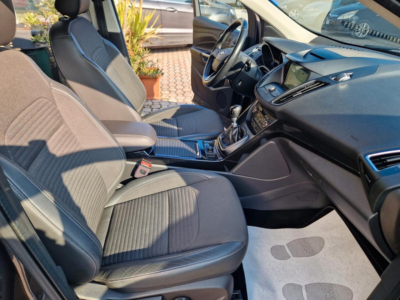 Ford Kuga 1.5 TDCI 120 CV S&S 2WD Titanium OK NEO PATENTATI