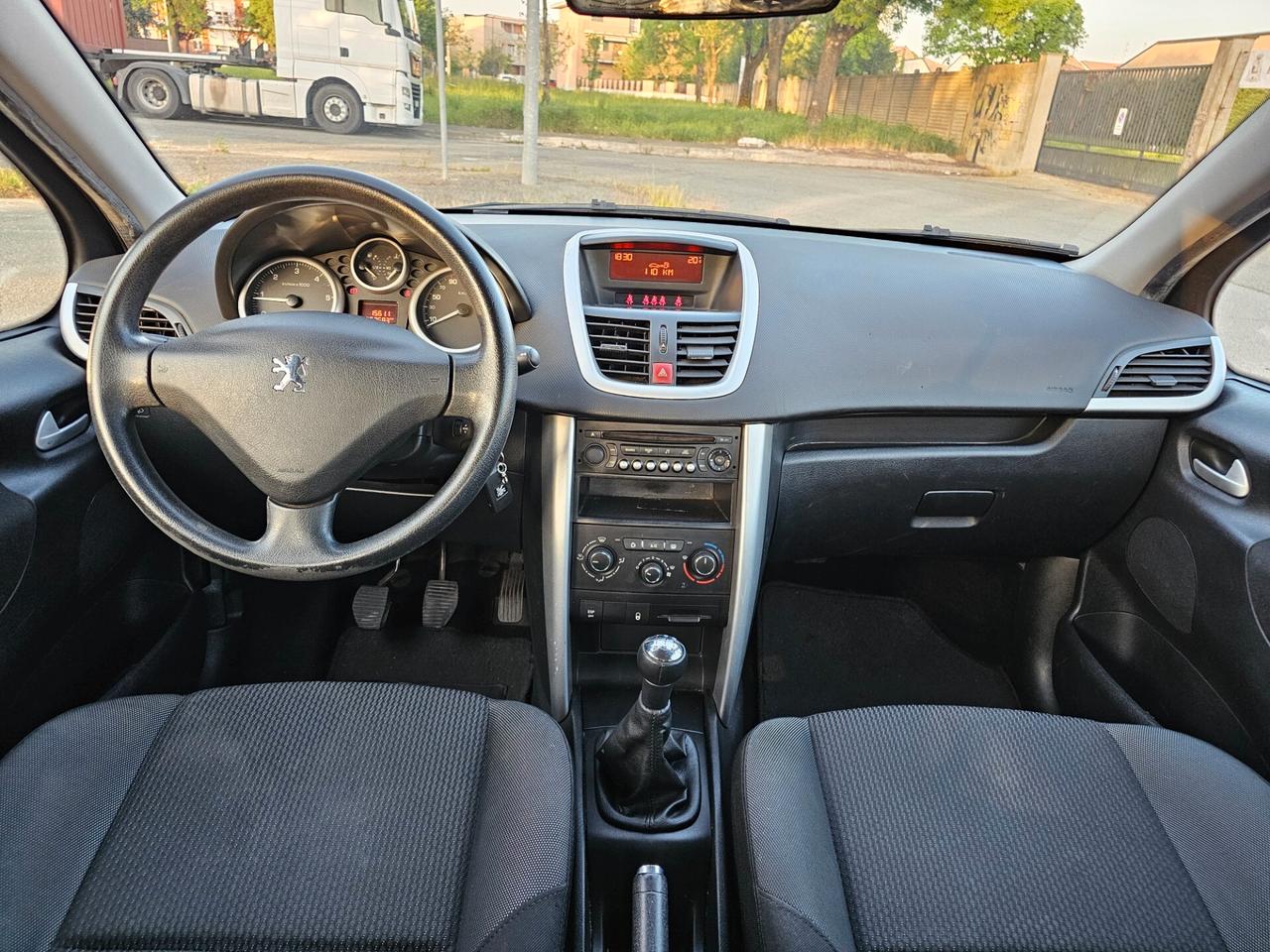 Peugeot 207 1.4 HDi 70CV 5p. Energie