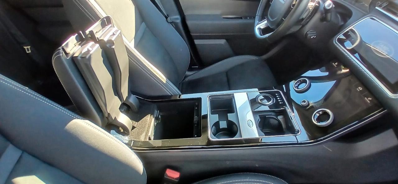 Land Rover Range Velar 2.0D I4 180 CV R-Dynamic HSE