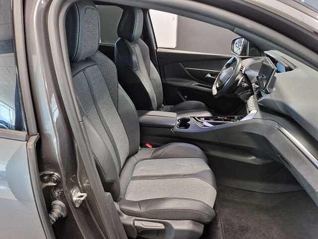 Peugeot 5008 BlueHDi 130 S&S EAT8 Allure Pack