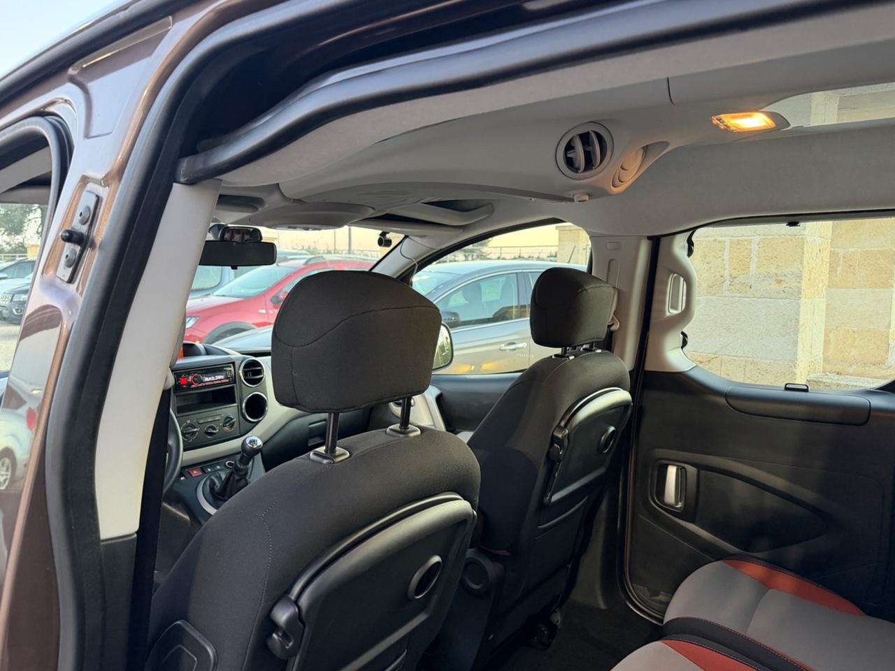 Peugeot Partner Tepee 1.6 HDi 92CV Style