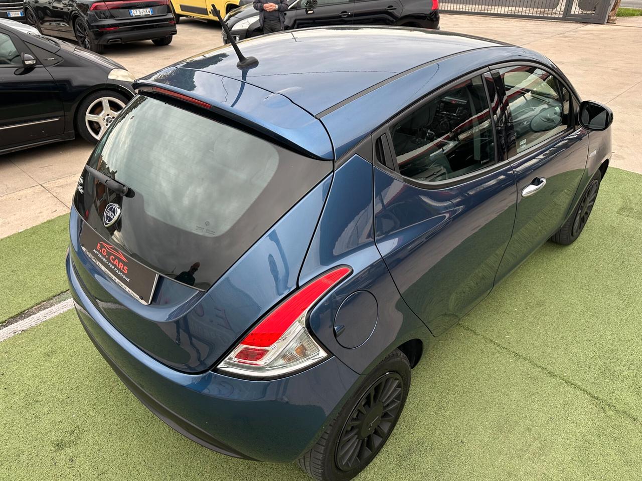 Lancia Ypsilon 1.2*Gpl*69CV*BLUETOOTH*USB*