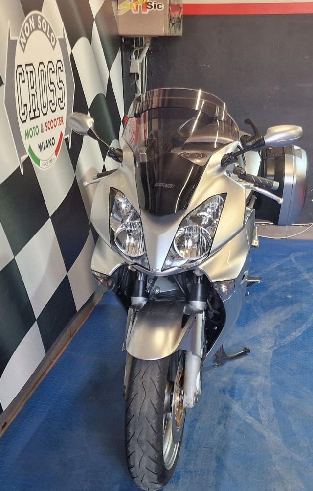 HONDA VFR 800 - ANNO 2007