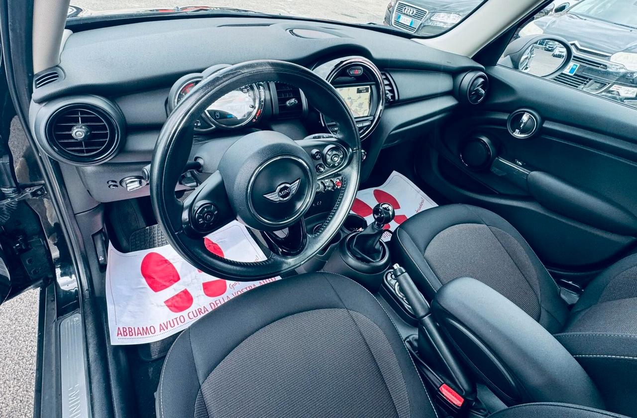 Mini 1.5 One D Business