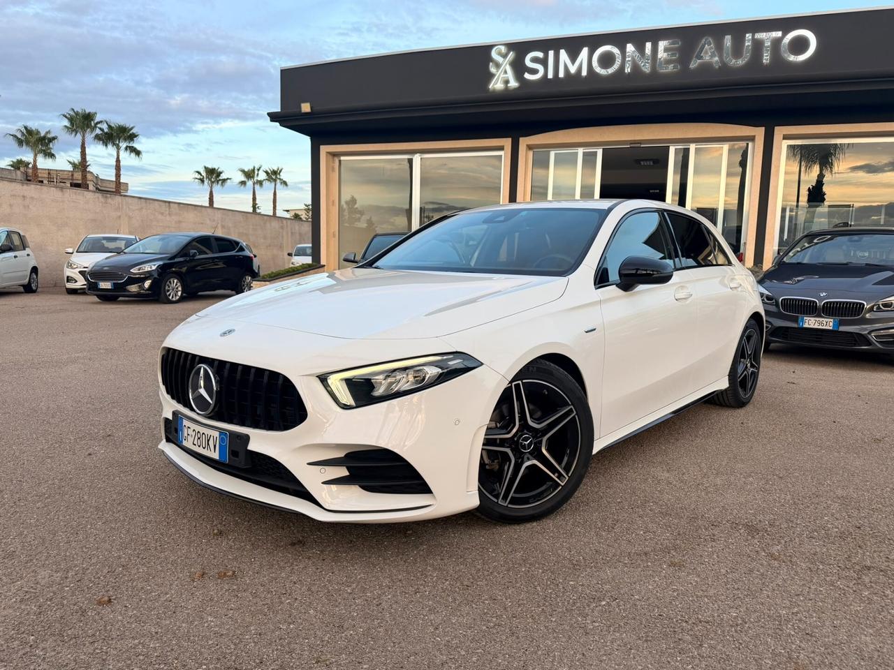 Mercedes-benz A 180d Automatic Premium AMG Night Edition