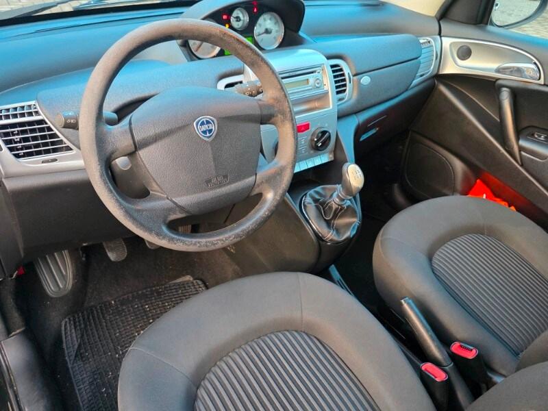 LANCIA Ypsilon 2ª serie Ypsilon 1.2 69 CV Argento