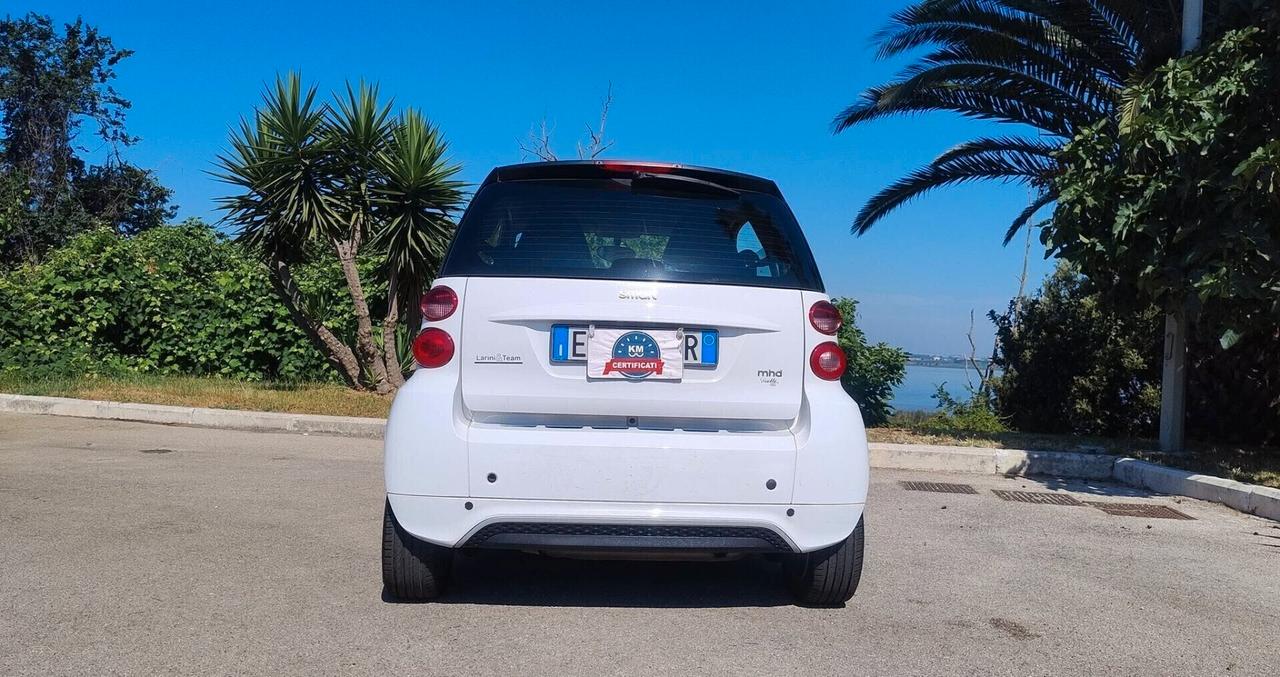 Smart ForTwo 1000 52 kW MHD coupé passion