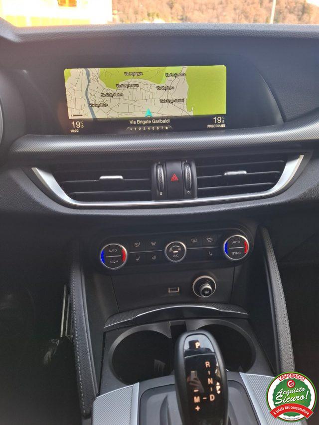 ALFA ROMEO Stelvio 2.0 Turbo 280 CV AT8 Q4 Executive