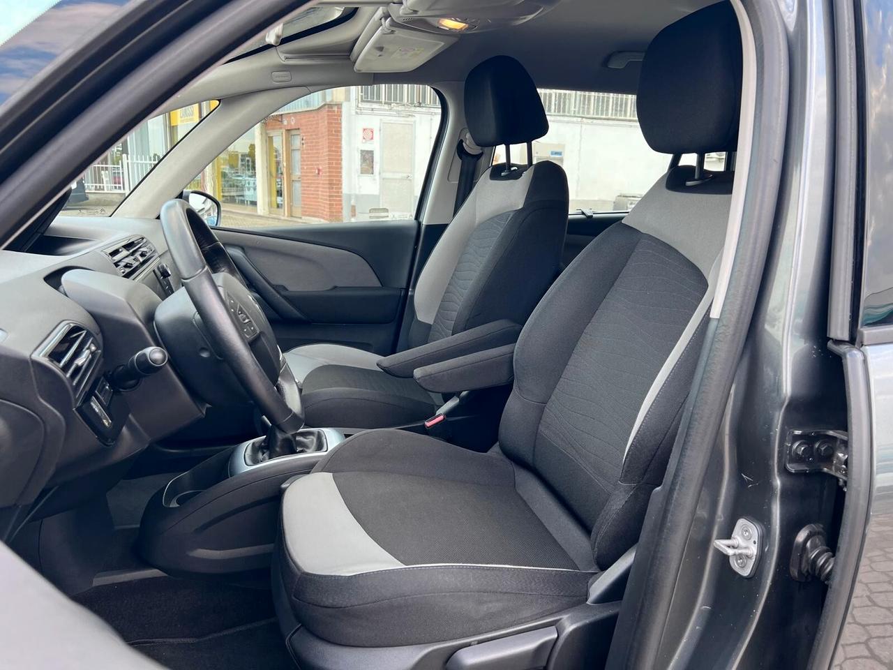 Citroen Grand C4 Picasso 1.6 e-HDi 115 Exclusive