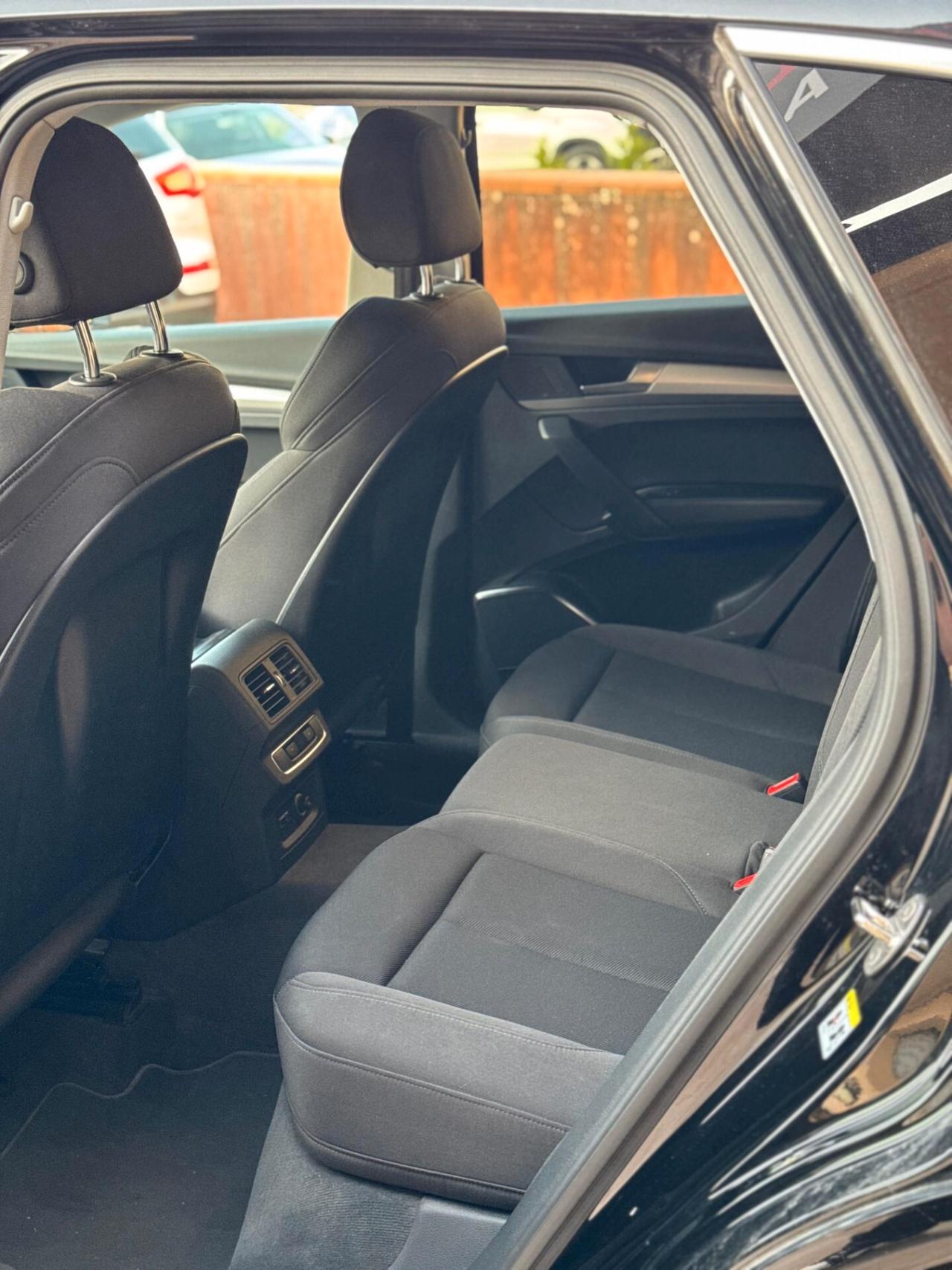 Audi Q5 40 tdi 204 CV Quattro S-tronic S-Line