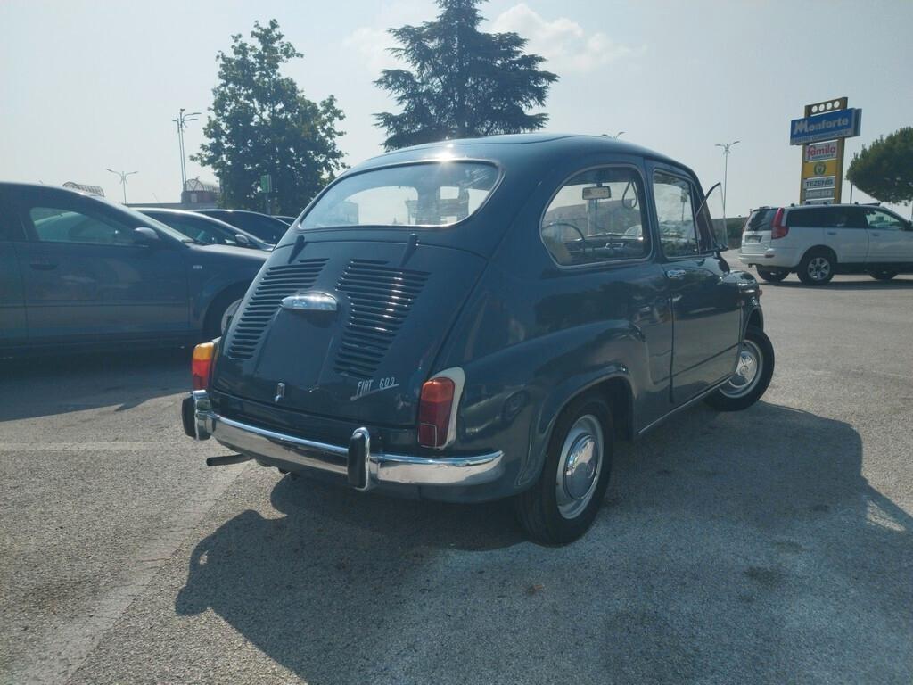 Fiat 600 D