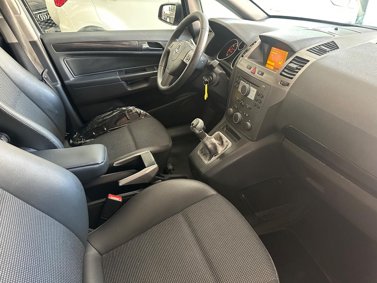 Opel Zafira 1.9 16V CDTI 150CV Cosmo
