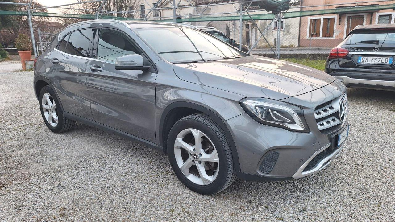 Mercedes GLA 200 d Sport auto