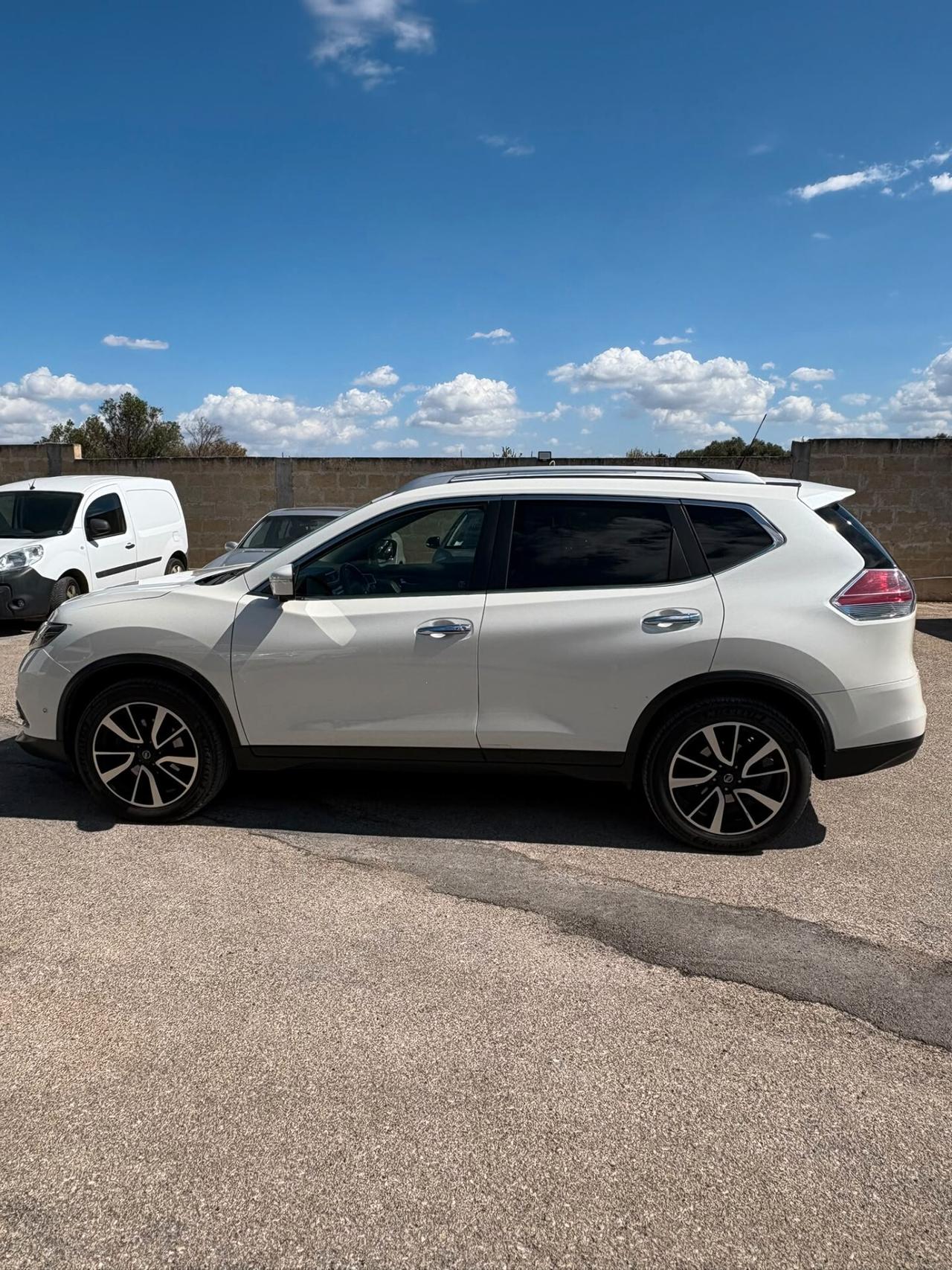 Nissan X-Trail 1.6 dCi 2WD Tekna TETTO APRIBILE UNIPRO