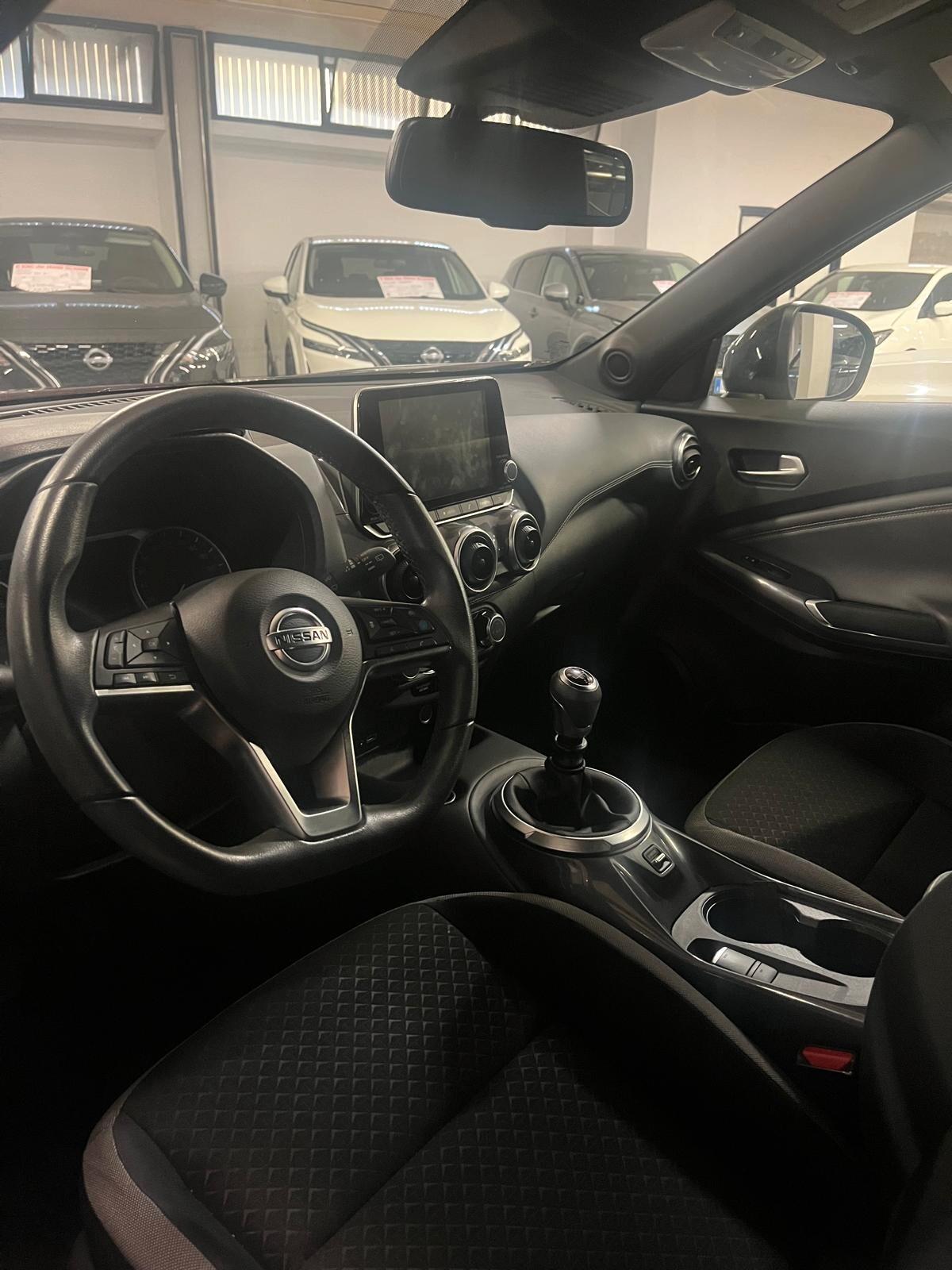 Nissan Juke 1.0 DIG-T 114 CV N-Connecta