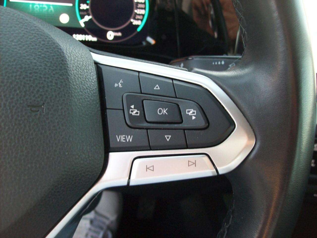 VOLKSWAGEN GOLF 2.0 TDI CV.115 LIFE "2021"