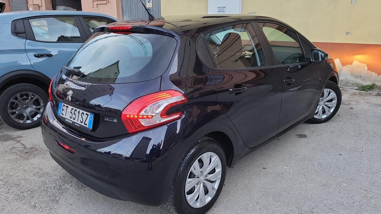 PEUGEOT 208-1,4 HDI-FOTO 3 REVISIONI-UNICO PROPRIE