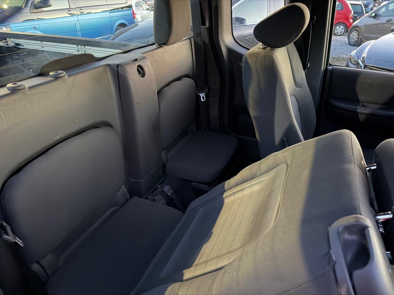 Nissan Navara 2.5 dCi 190CV 2 porte King Cab