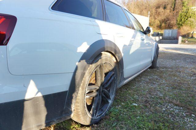 AUDI A6 allroad 3.0 TDI 272 CV S tronic Business Plus INCIDENTATA