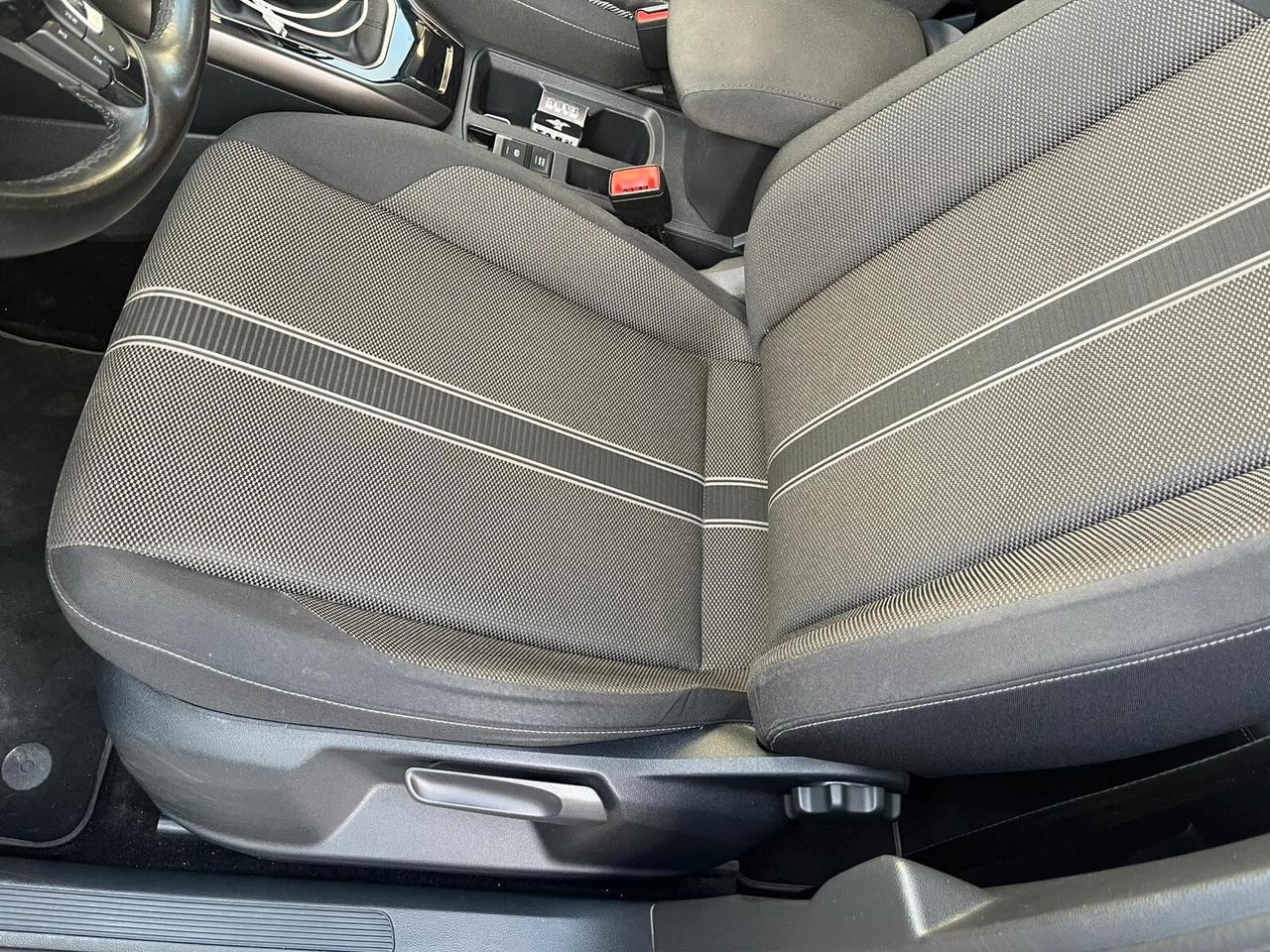Volkswagen T-Roc 1.6 TDI SCR Advanced BlueMotion Technology