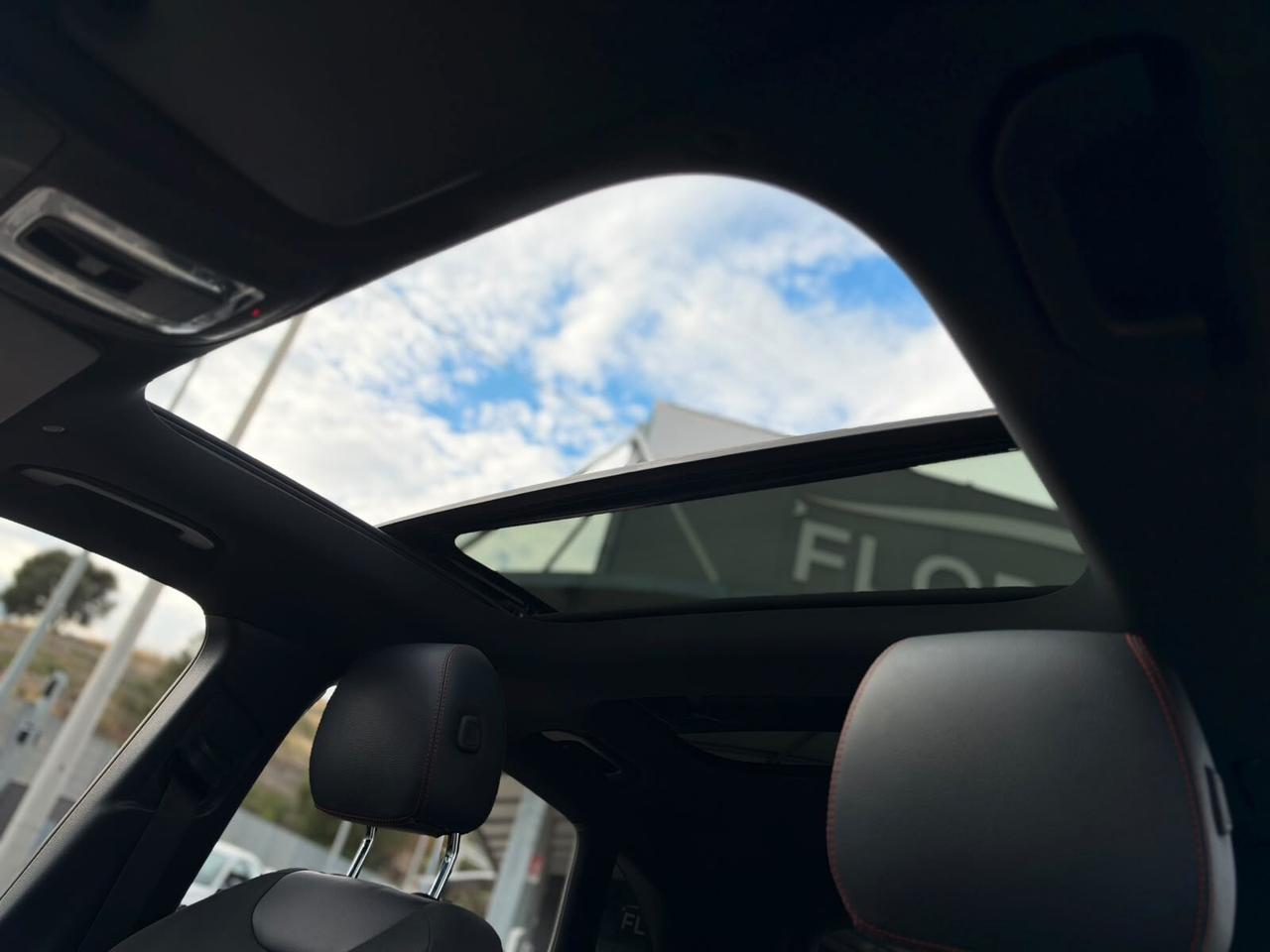 MERCEDES GLA 200D PREMIUM AMG 150CV