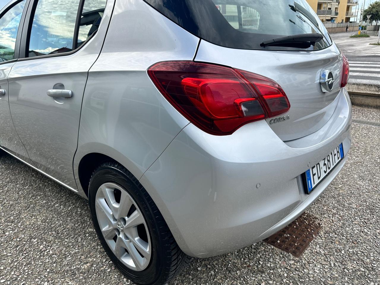 Opel Corsa 1.4 90CV GPL Tech 5 porte n-Joy