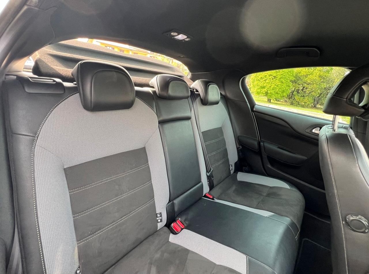 Ds DS4 4 Crossback BlueHDi 120 S&S Sport Chic