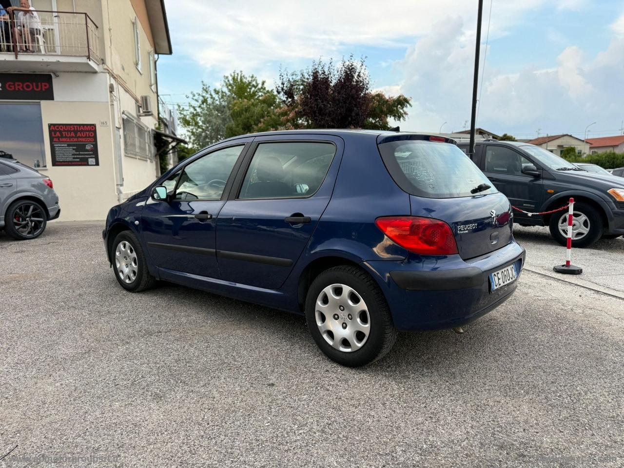 PEUGEOT 307 1.4 5p. XR