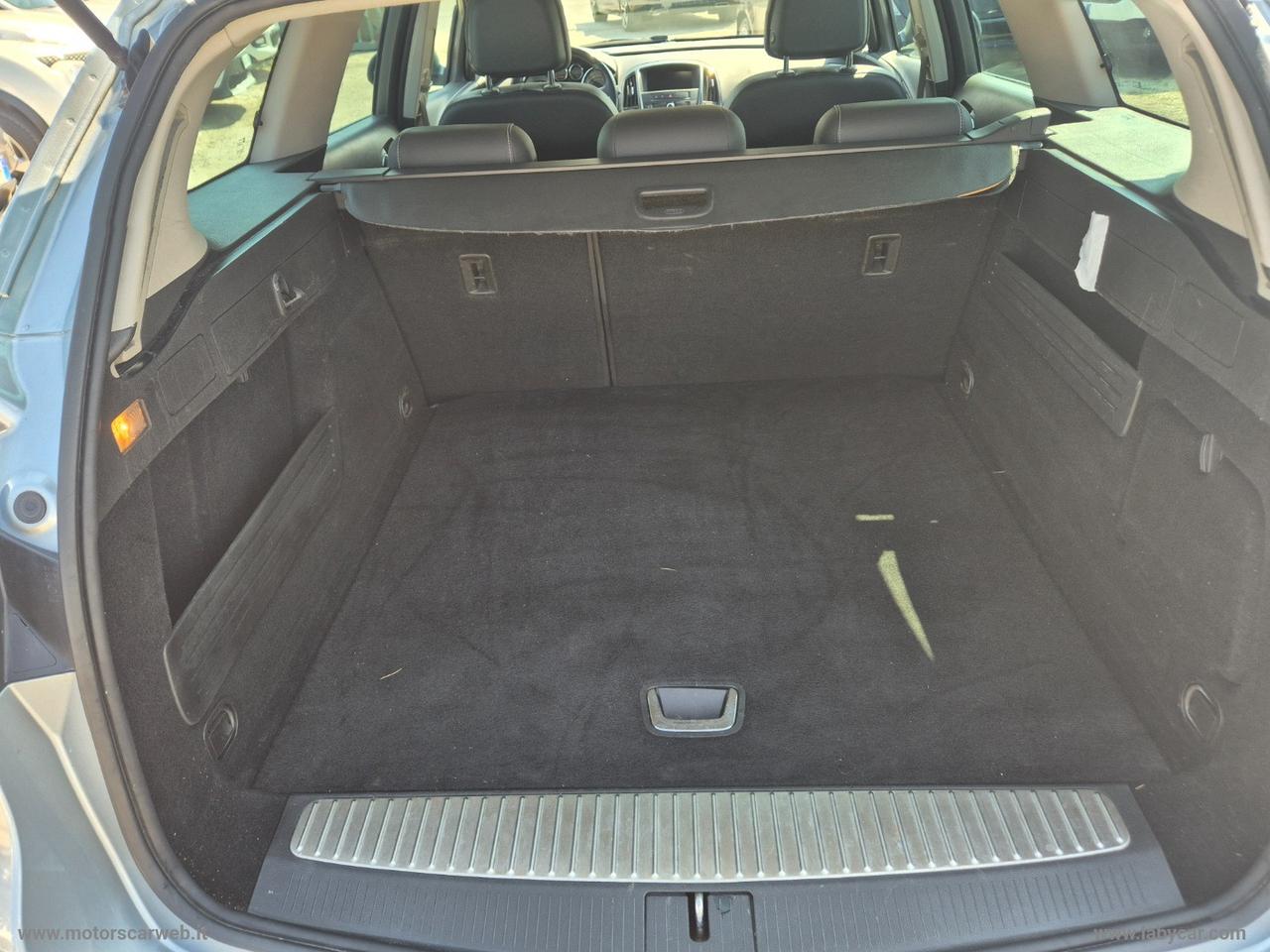 OPEL Astra 1.7 CDTI 130 CV ST Cosmo