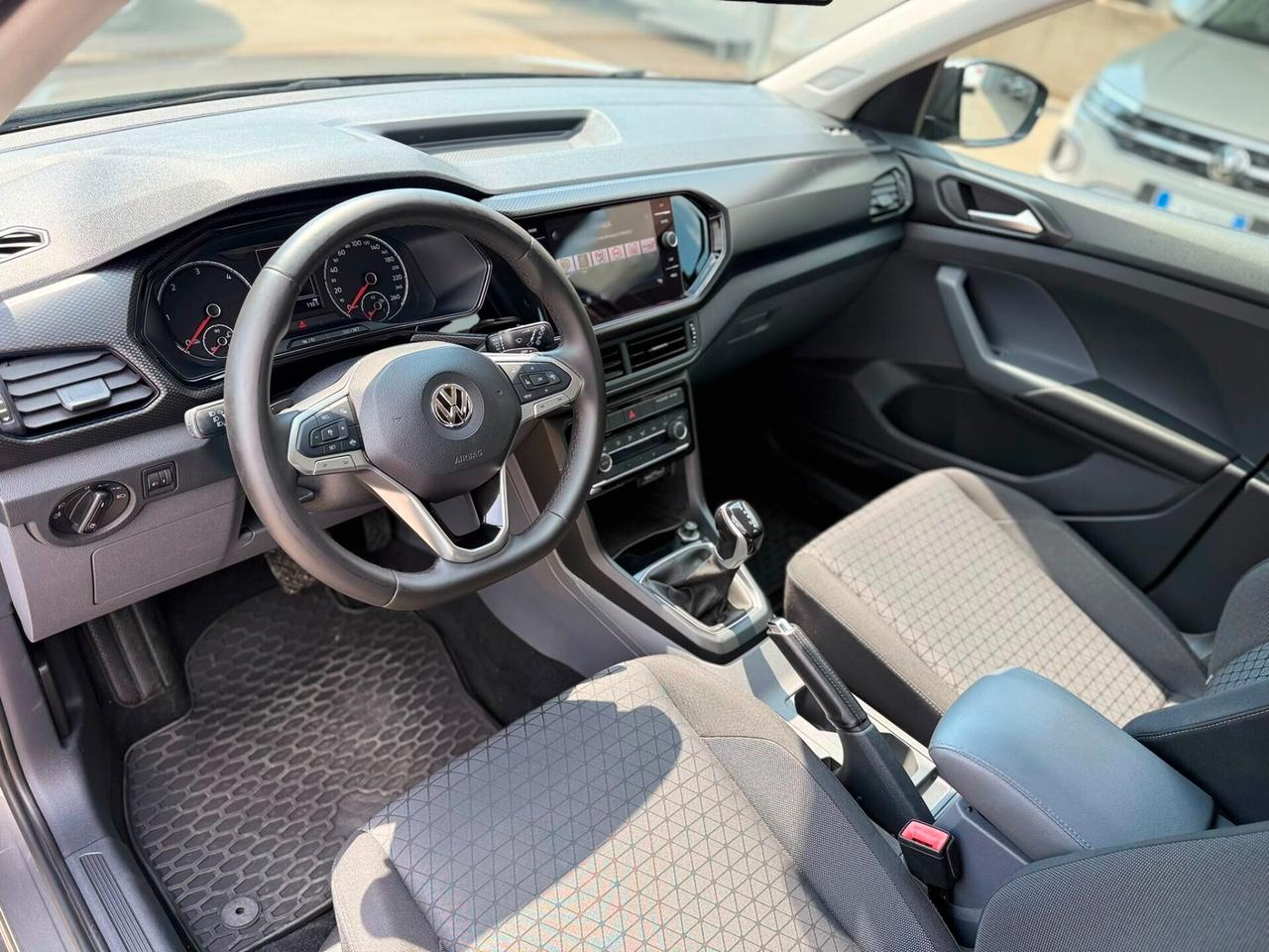 Volkswagen T-Cross 1.6 TDI DSG SCR Style BMT