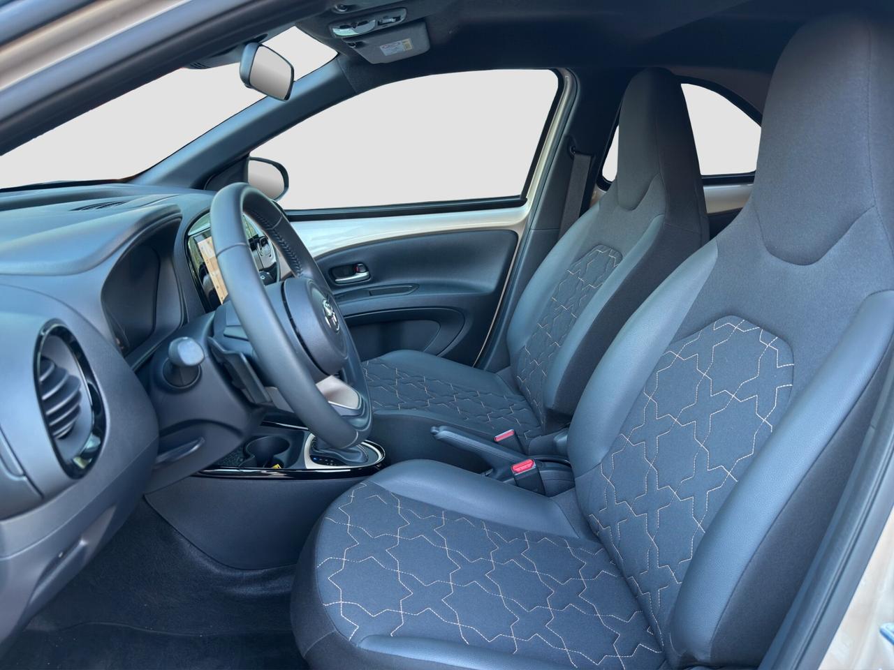 Toyota Aygo X 1.0 VVT-i 72 CV 5 porte Lounge Air S-CVT