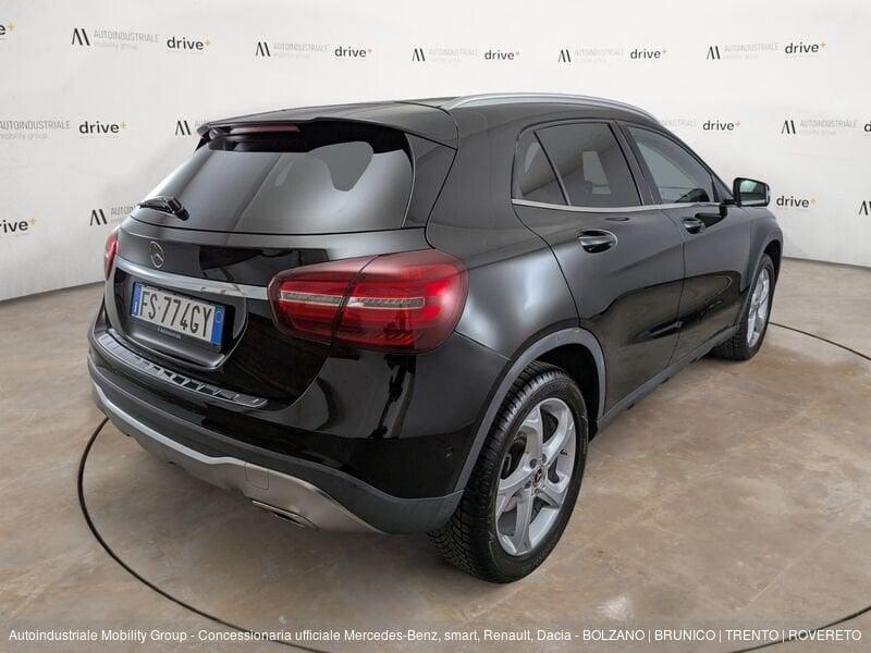 Mercedes-Benz GLA 200 D AUTOMATIC SPORT ''NEOPATENTATI''