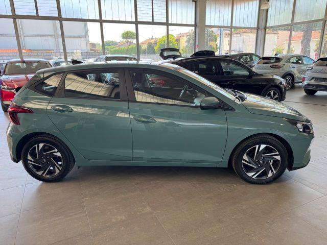 HYUNDAI i20 1.2 MPI MT Connectline