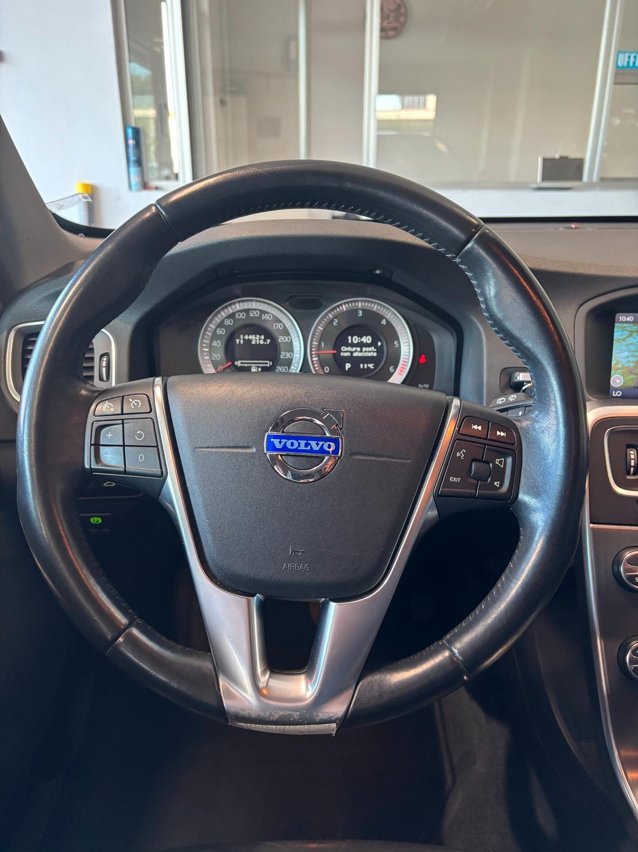 Volvo V60 * 2.0 d3 Summum geartronic*TAGLIANDI CERTIFICATI