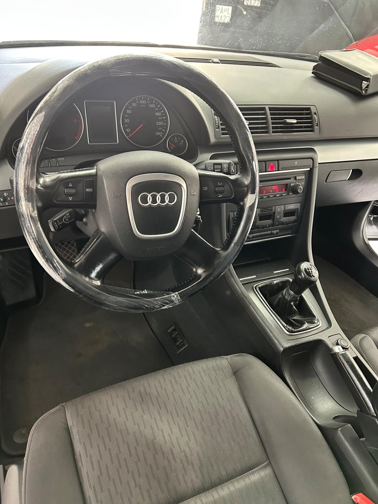 Audi A4 2.0 16V TDI Avant Top