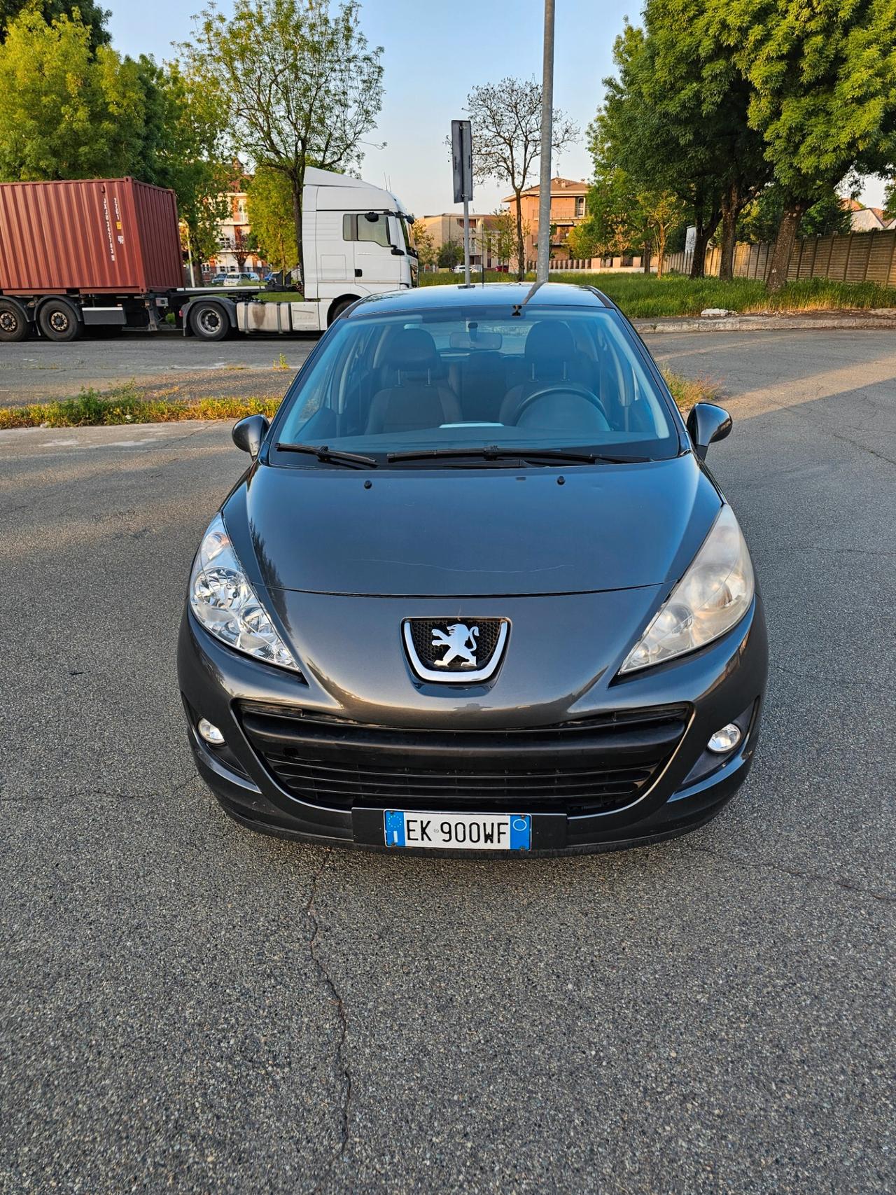 Peugeot 207 1.4 HDi 70CV 5p. Energie