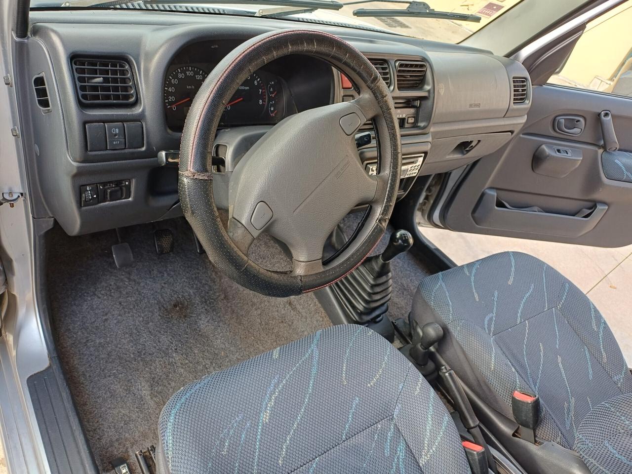 Suzuki Jimny 1.3i 16V cat 4WD JLX