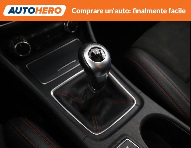 MERCEDES-BENZ A 180 d Premium