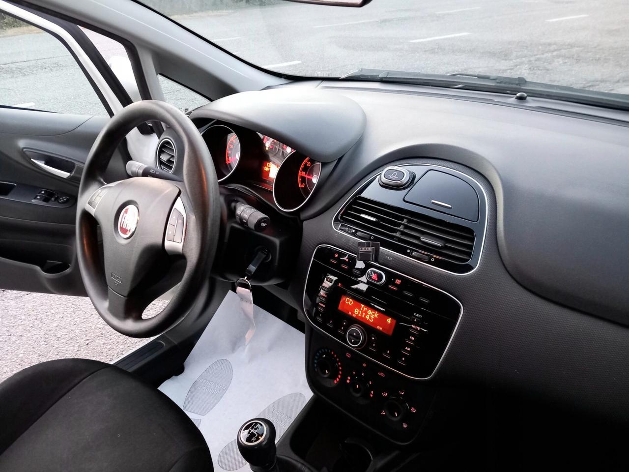 Fiat Punto 1.2 Lounge OK NEO