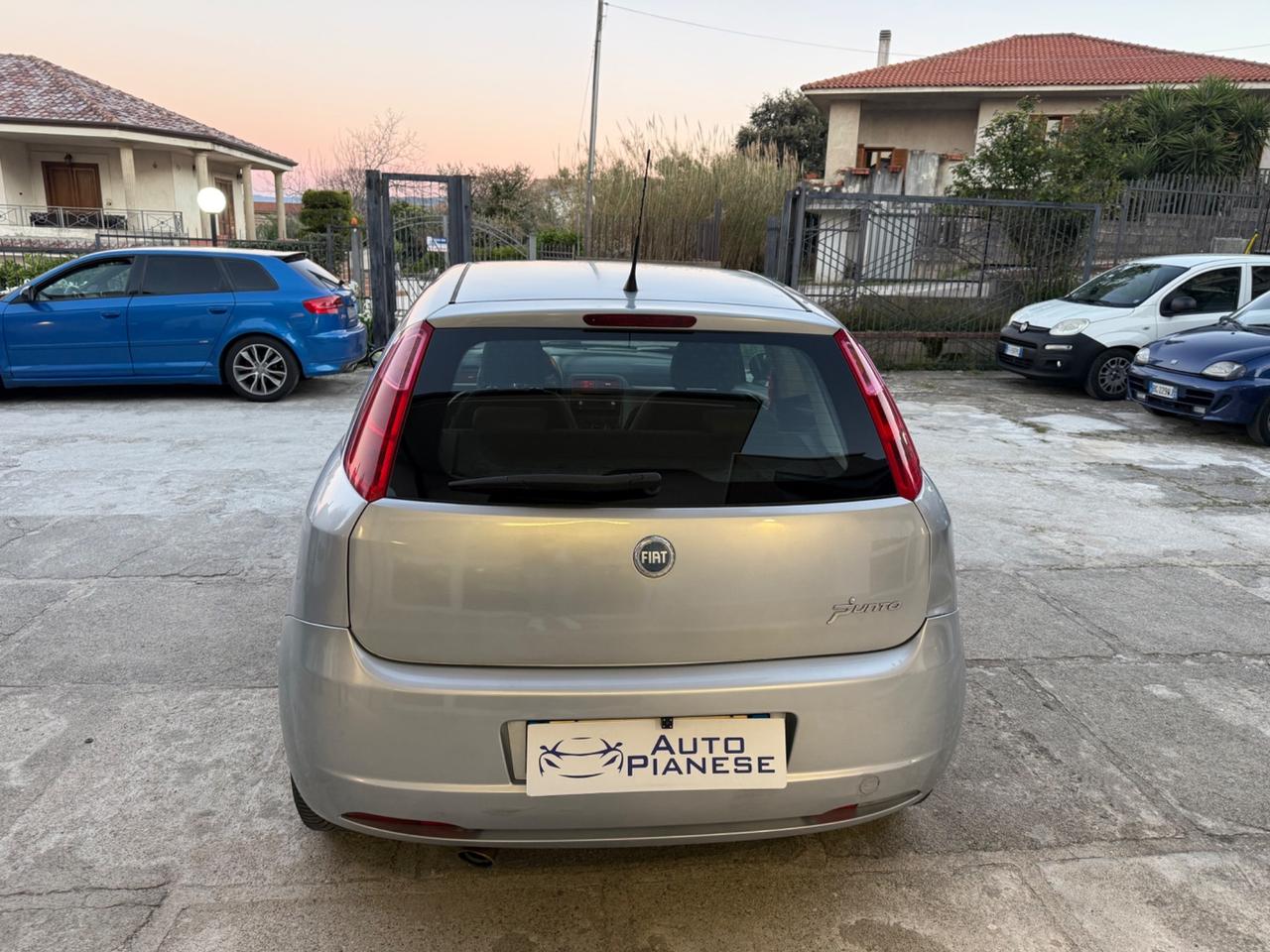 Fiat Grande Punto 3p. 1.4 Dynamic 77Cv Gpl