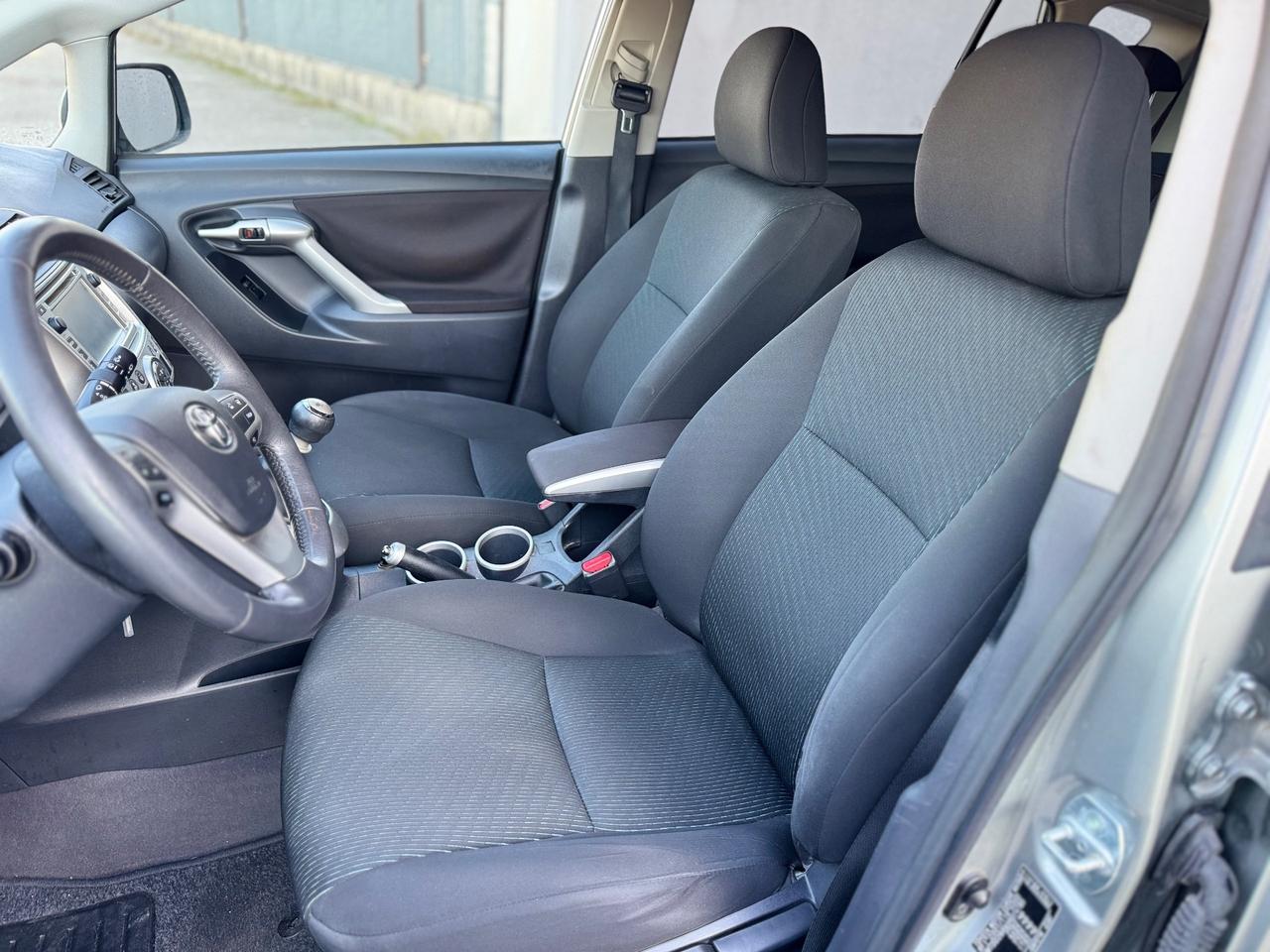 Toyota Verso 2.0 Diesel 2012 7 posti 158.000km