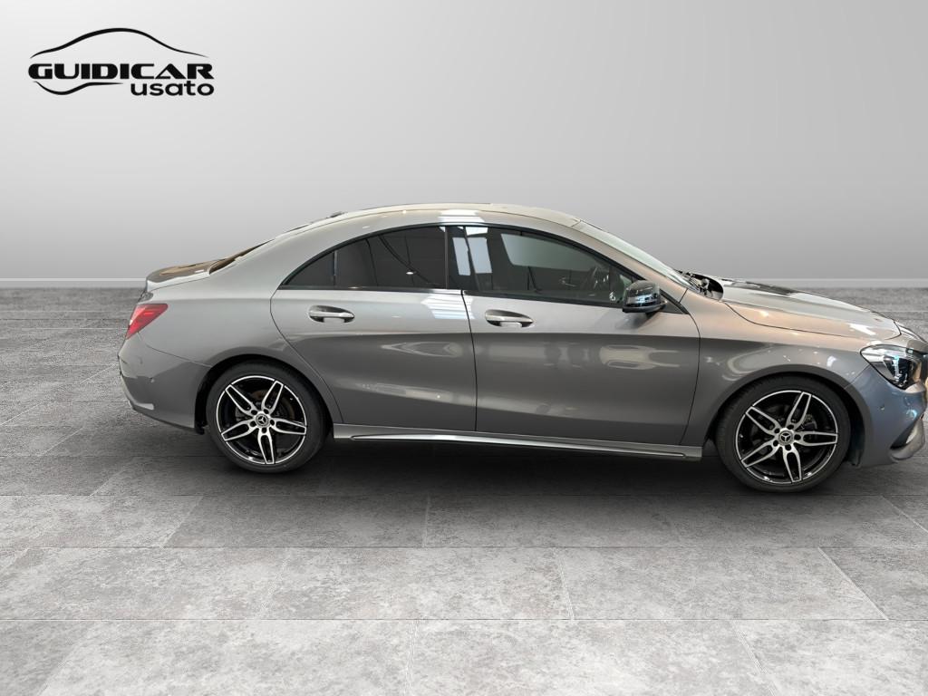 Mercedes-Benz CLA - C117 - CLA 200 d Premium 4matic auto FL