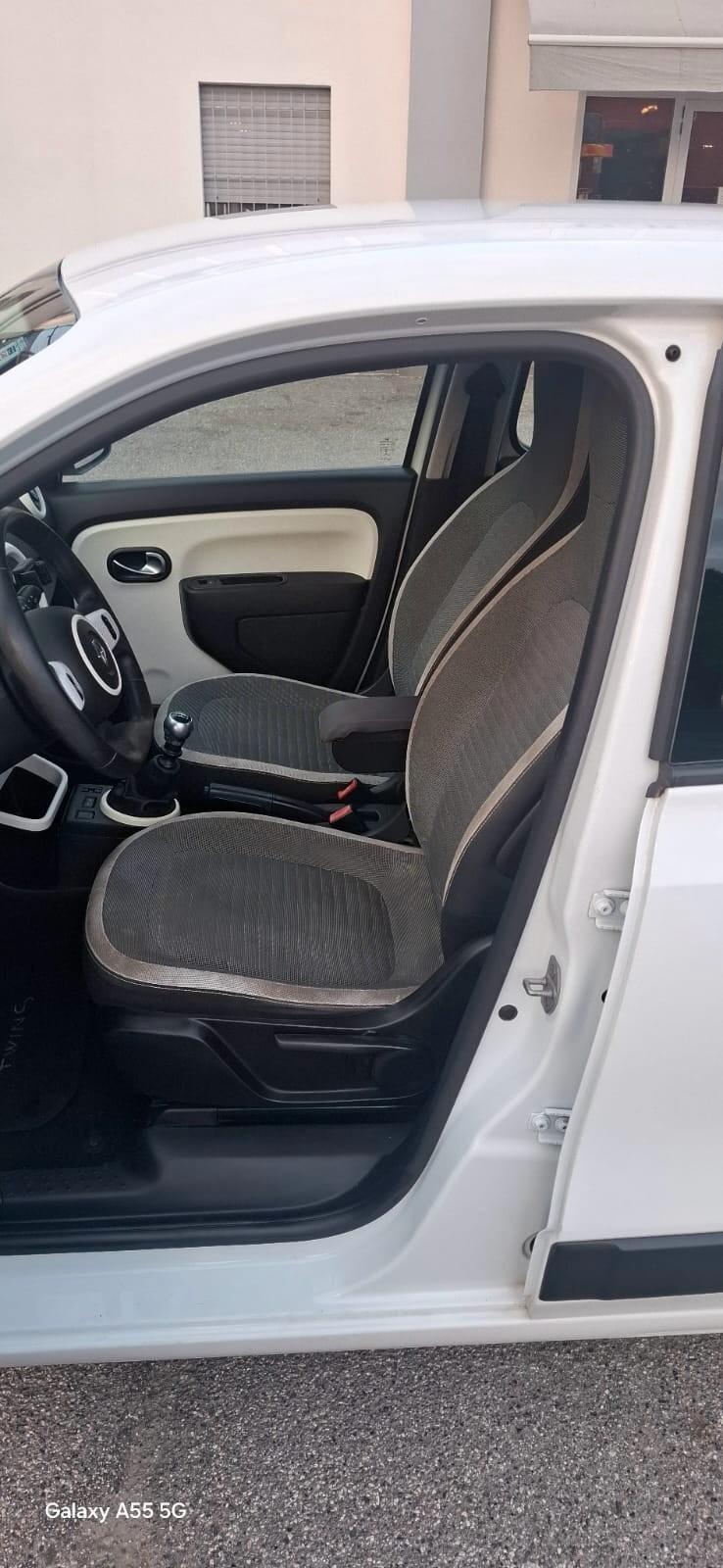 Renault Twingo TCe 90 CV GPL La Parisienne