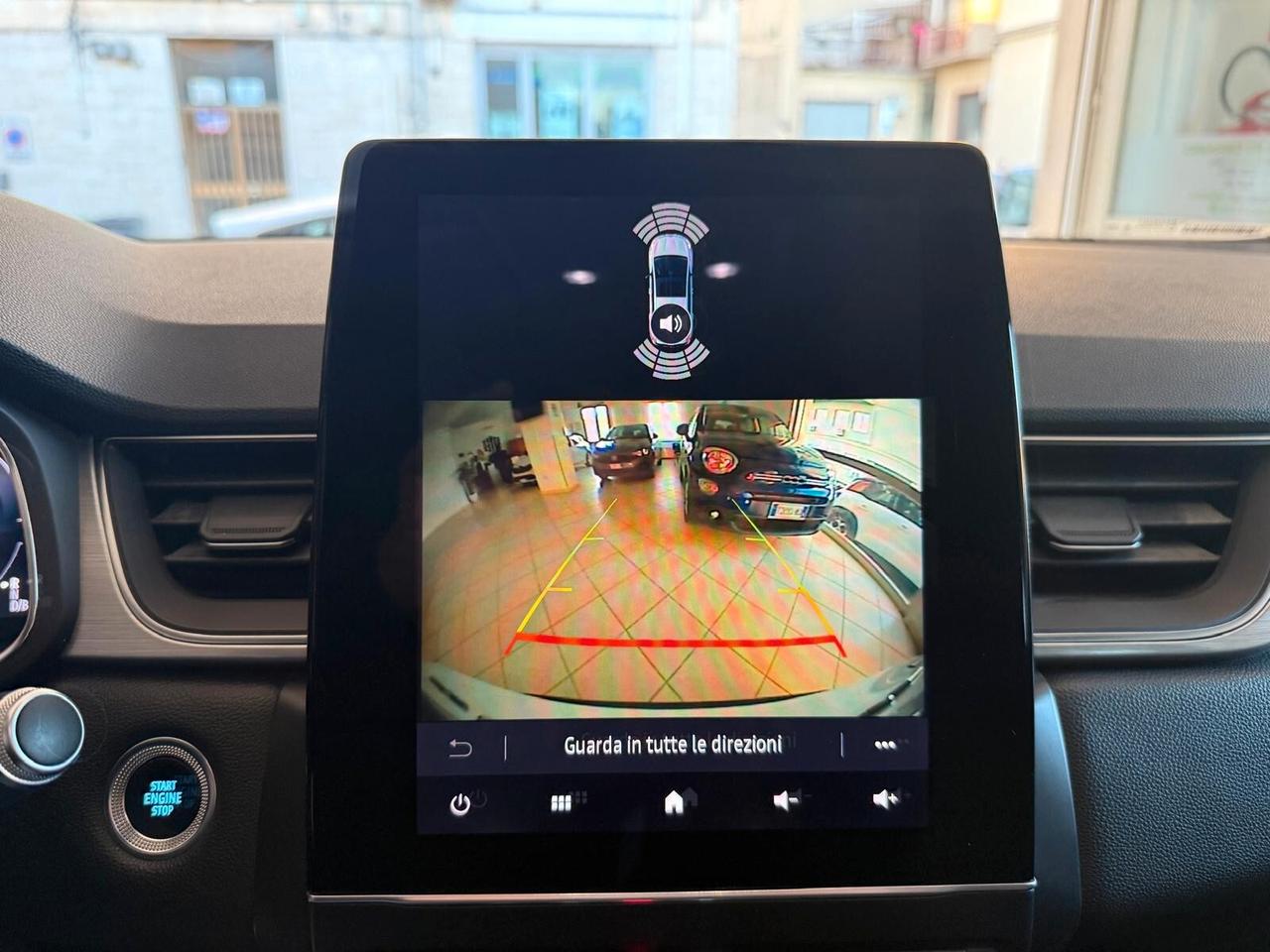 Renault Captur Plug-in Hybrid E-Tech 160 CV Initiale Paris