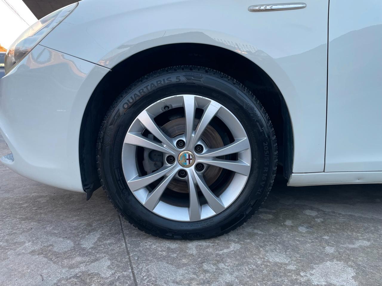 ALFA ROMEO Giulietta 1.6 JTDm-2 105CV DISTINCTIVE